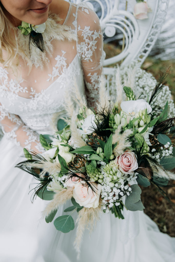SHOOTING MARIAGE VEGETALE - Demoiselle capeline Wedding planner et officiante de cérémonie laïque